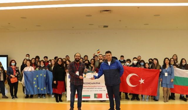 ERASMUS öğrencilerinden Kayseri Bilim Merkezi'ne çıkarma